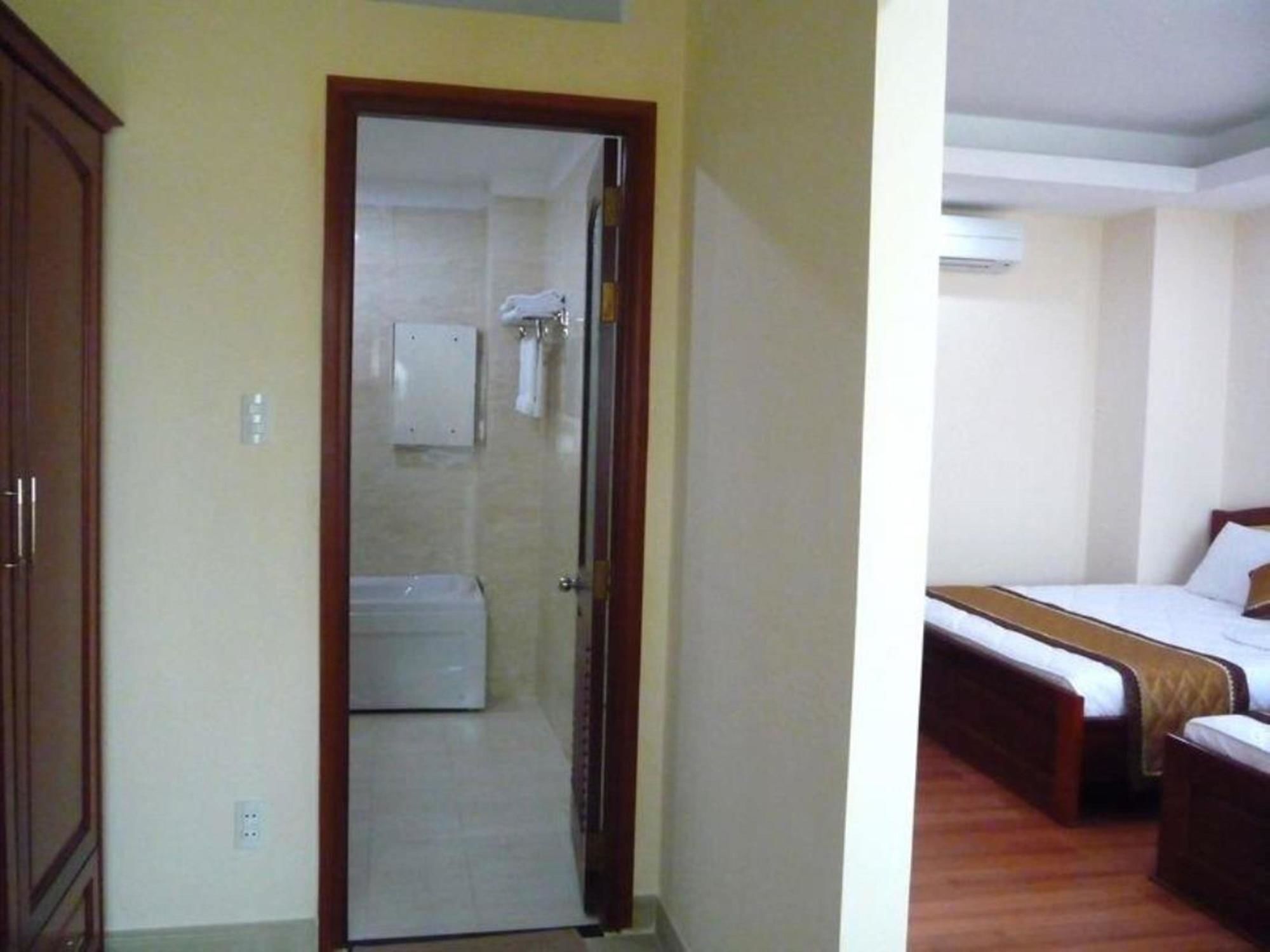 Duc Minh Hotel Ho Chi Minh-stad Buitenkant foto